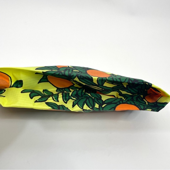 Baggu | 3D Zip Pouches Strawberry Orange Tree Print Medium Large Packing Cube - Picture 7 of 12